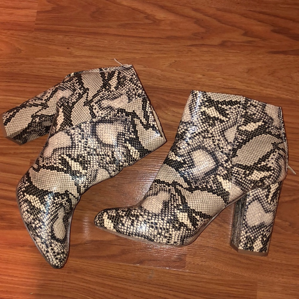 Snake Booties